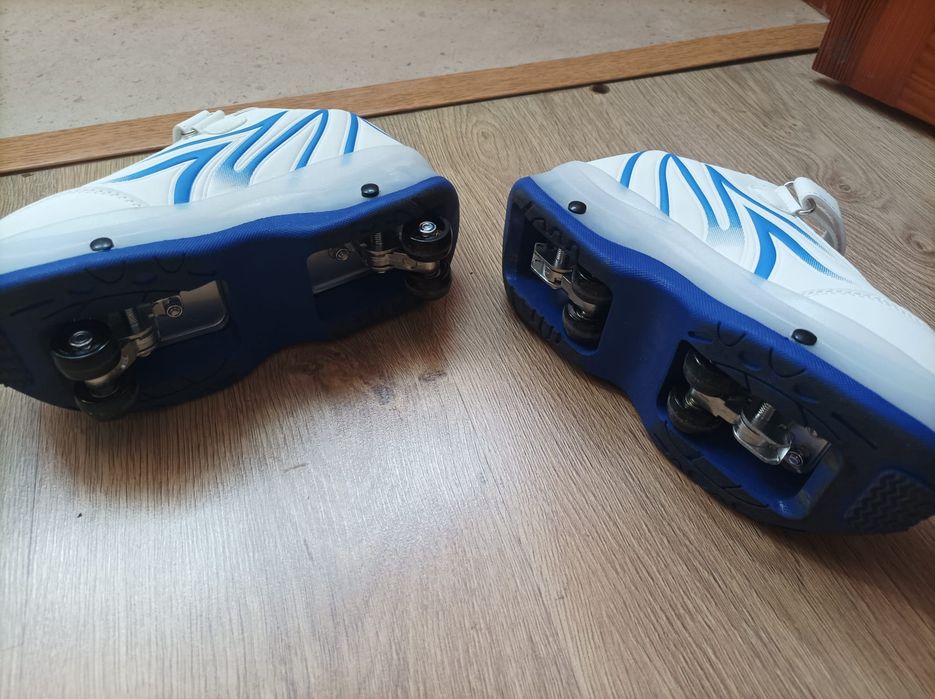Patins com rodas retráteis 35