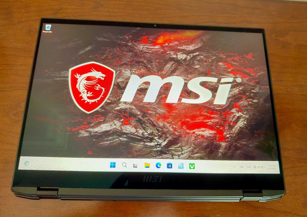 MSI Summit E16 x360|16" Tactil|i7-1280P c/14 Cores|16Gb Ram|Ssd 1Tb|
