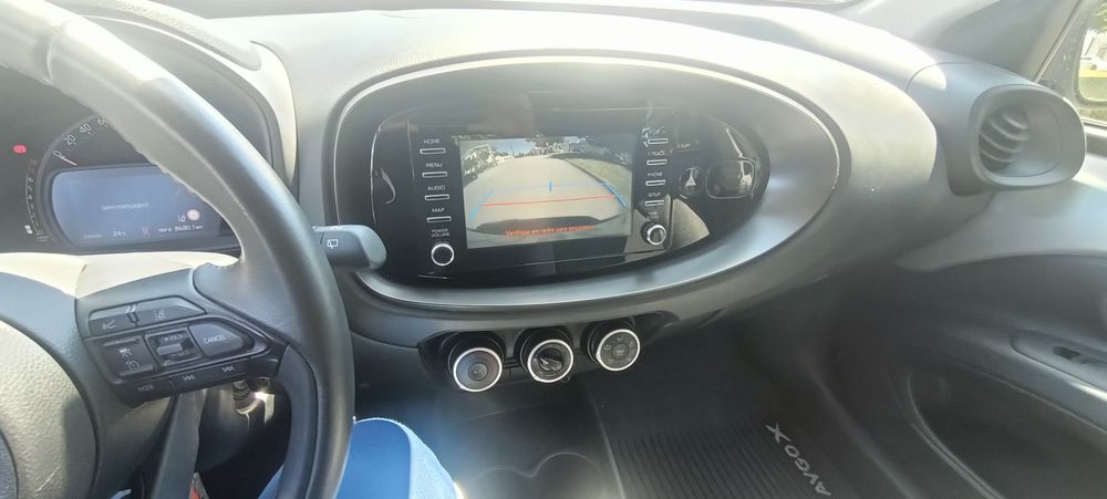 Toyota Aygo x cx automática 2023