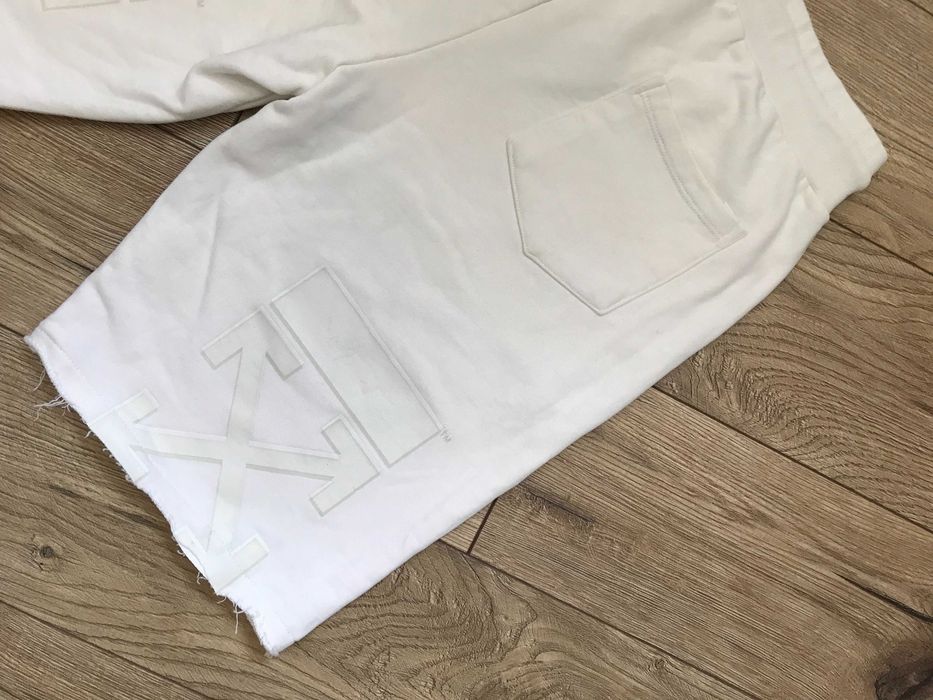 Spodenki dresowe Off-White rozm. L