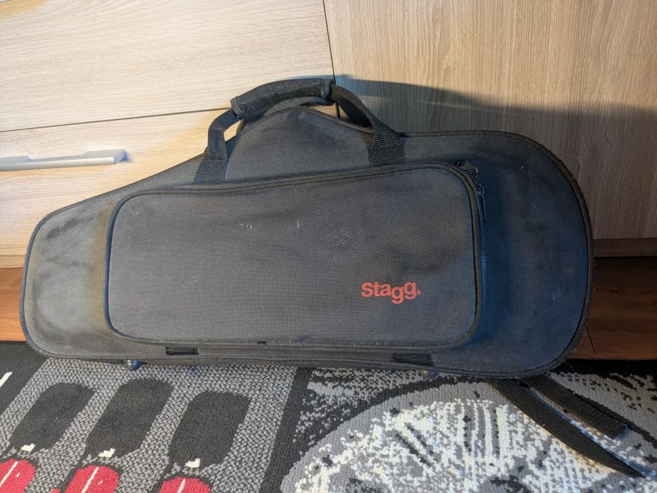Saxofone alto STAGG