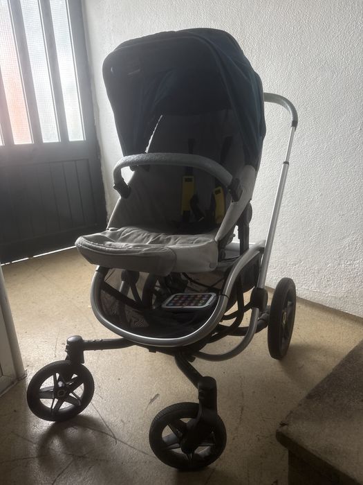 Carrinho passeio Quinny