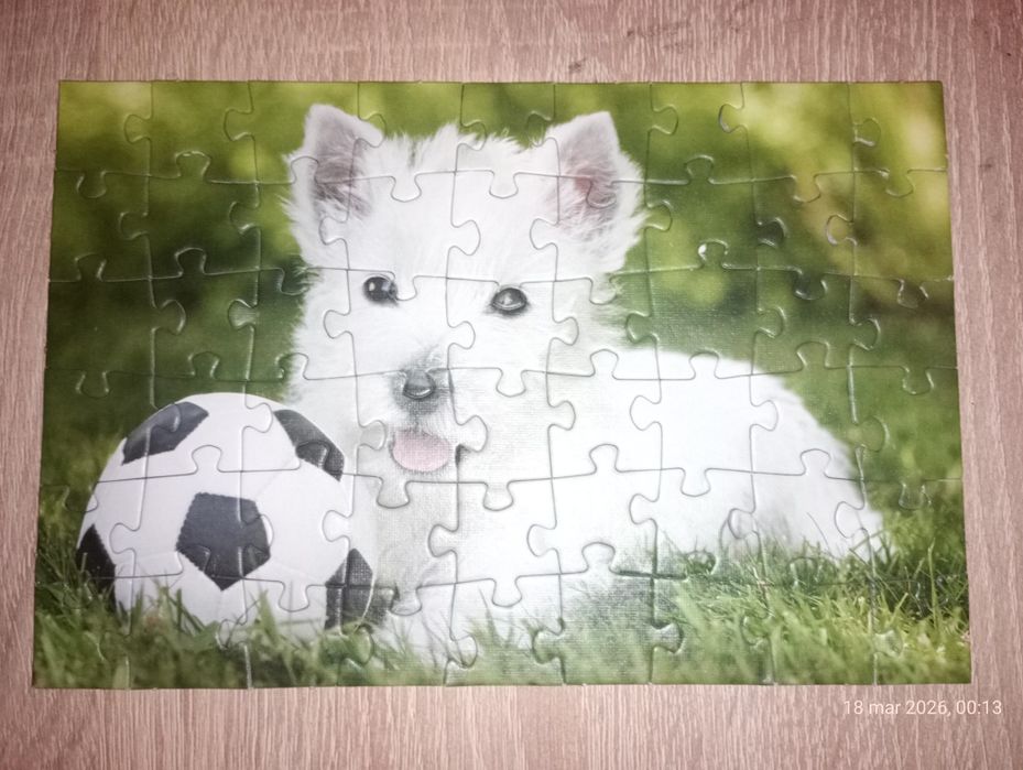 Trzy rodzaje mini puzzli