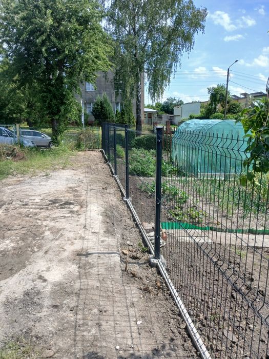 Montaż ogrodzeń panelowych 2d,3d boksy płoty betonowe