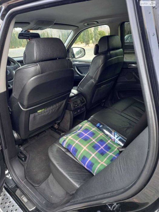 Продам BMW X5 IxDrive 2007 год