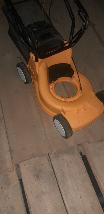 Obudowa laweta kosiarki spalinowej kompletna