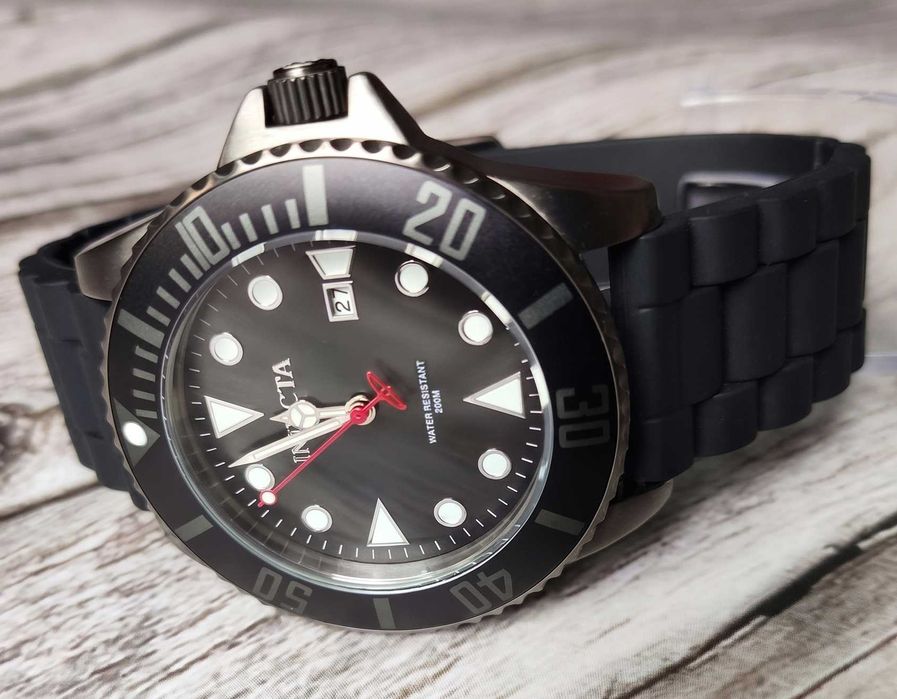 Invicta Pro Diver