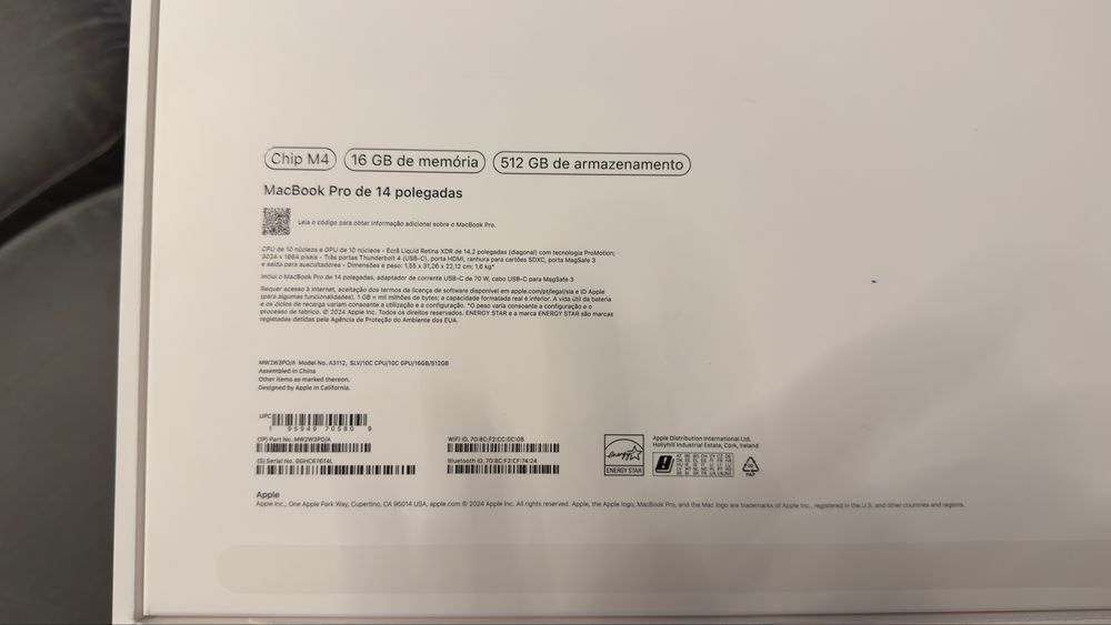Apple Macbook 14 M4