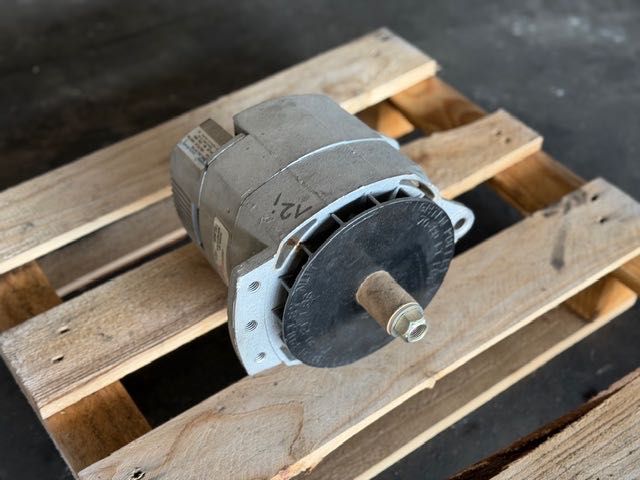 alternator do kruszarki nowy 24 volt