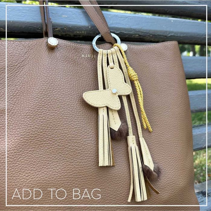 Підвіска-брелок з натуральної шкіри "Метелик"