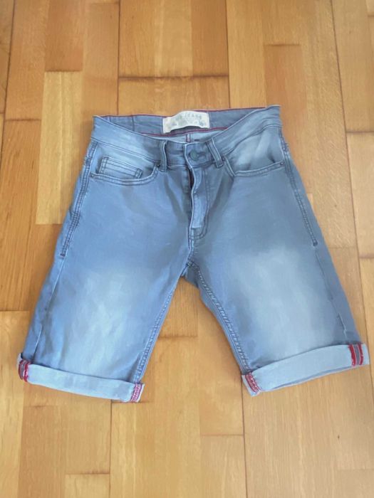 Calção de ganga pouco uso