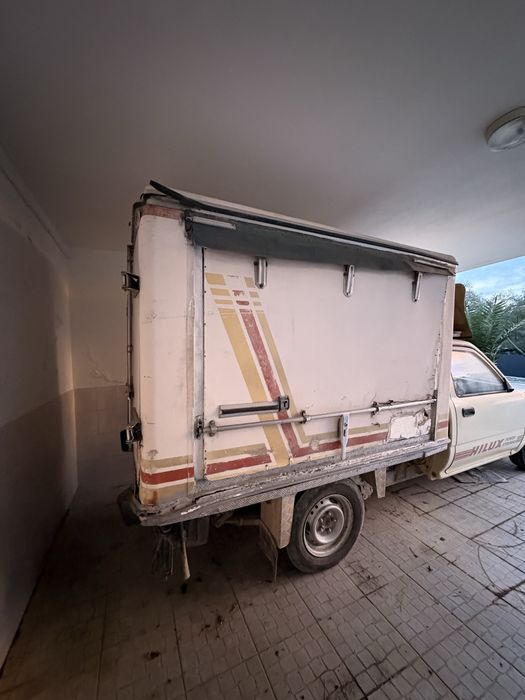 Toyota Hilux 2.4D