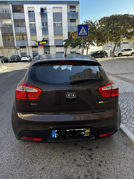 Kia Rio 2012 Diesel foto 2
