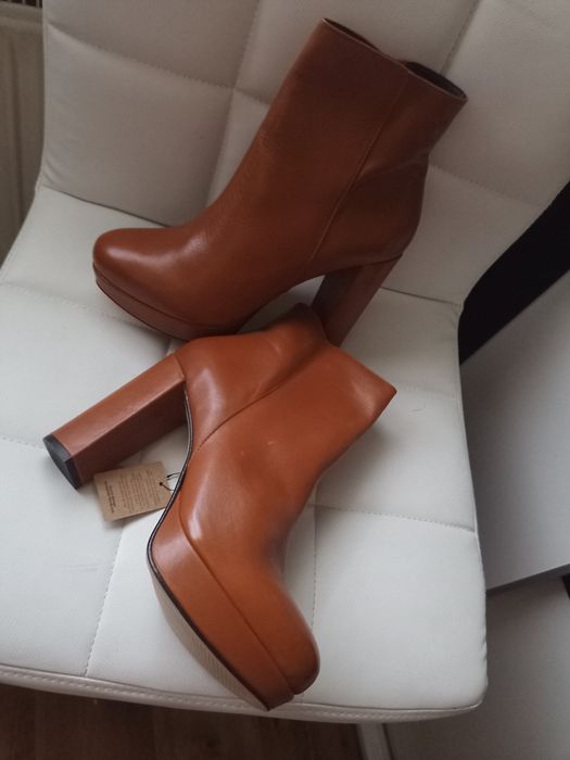 Skórzane botki bullboxer 41 wkładka ok 26,5 cm obcas ok 11 cm platform