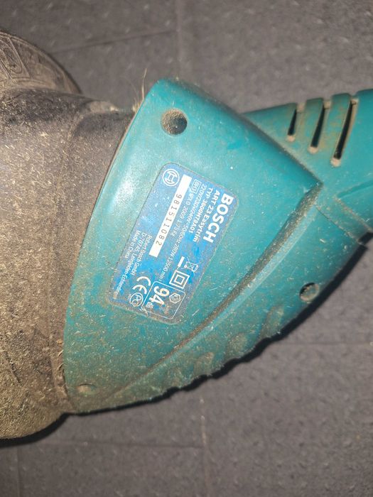 Aparador de relva elétrico BOSCH EASYTRIM