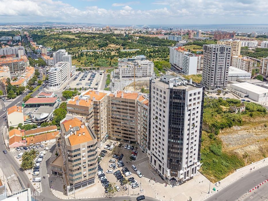 Apartamento T4 para venda