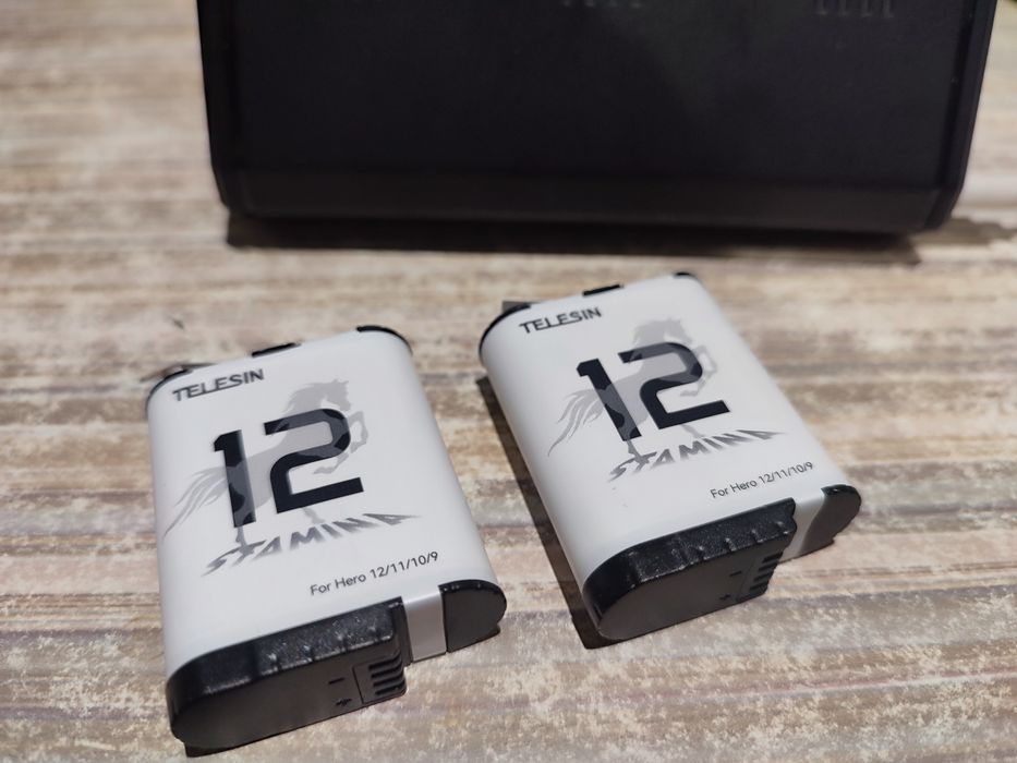 Зарядное устройство GoPro Hero 12/11/10/9 +2 аккумулятора