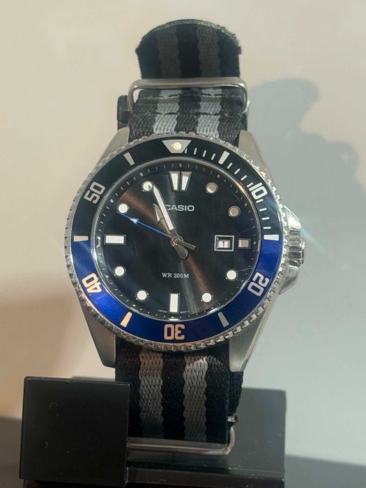 Zegarek Casio mdv 107, wodoszcz 200m, 47mm/Komis Krzysiek