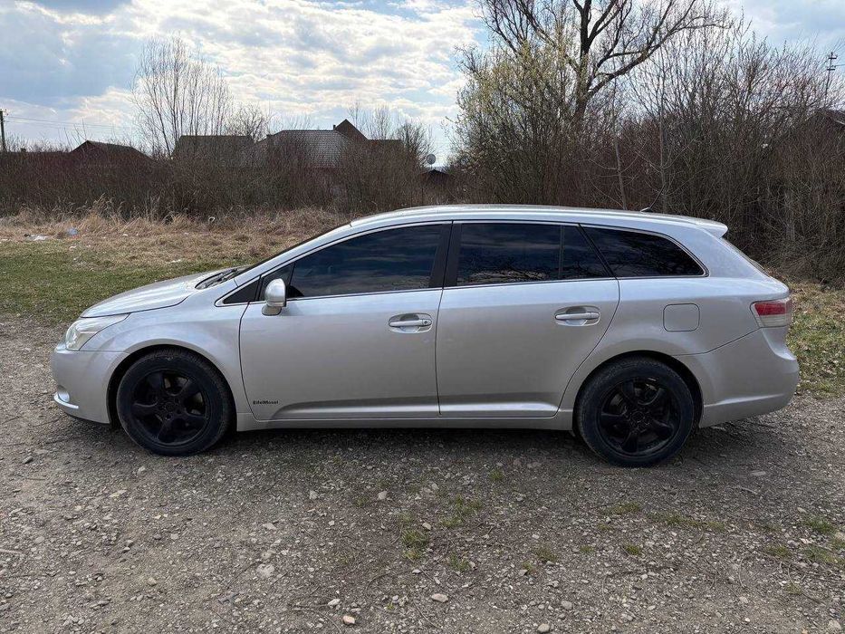 Toyota Avensis 2011 2.2d D4D