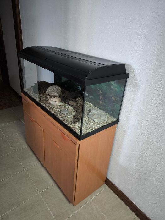 Aquário C/ Móvel 300L