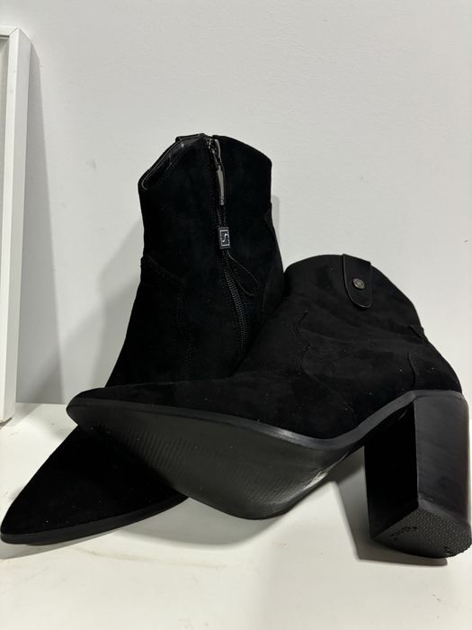 Botas pretas seaside