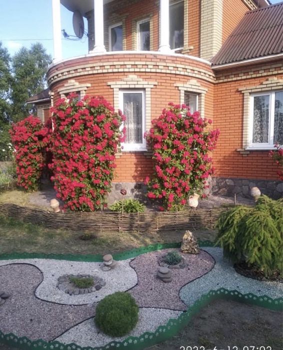 Продам будинок в центрі селища Градизьк Полтавська обл