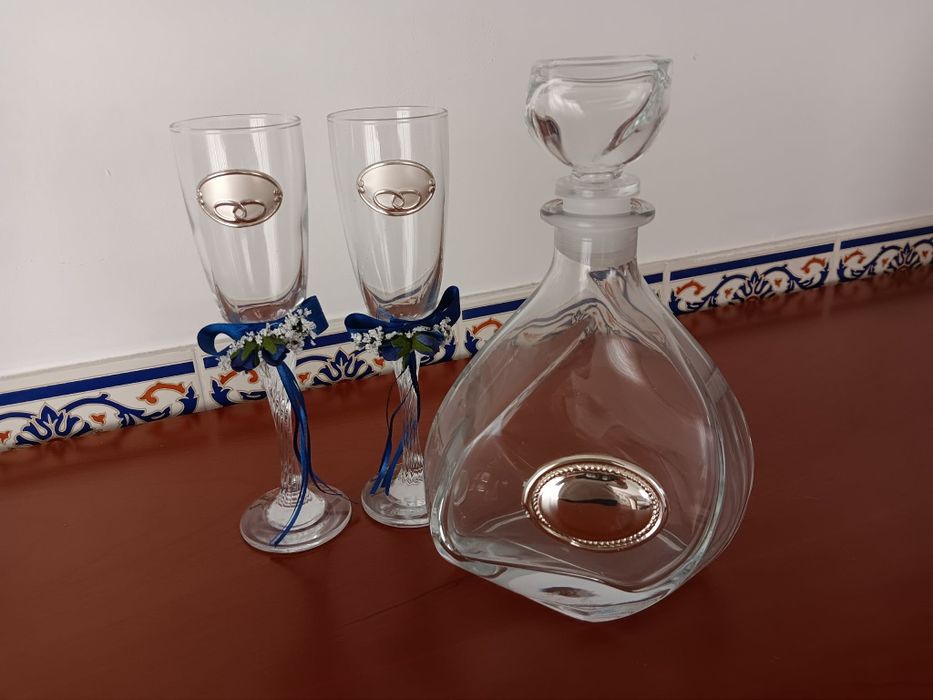Conjunto com prata para prenda de casamento