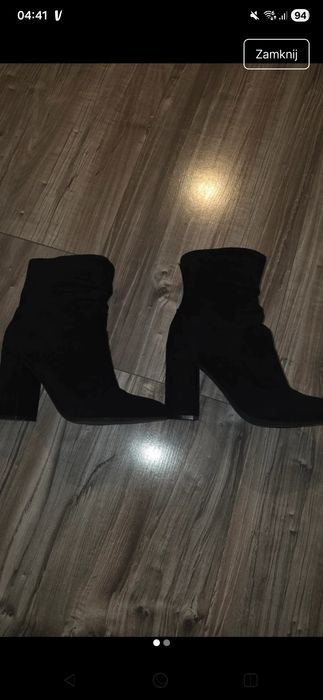 Piękne botki na słupku