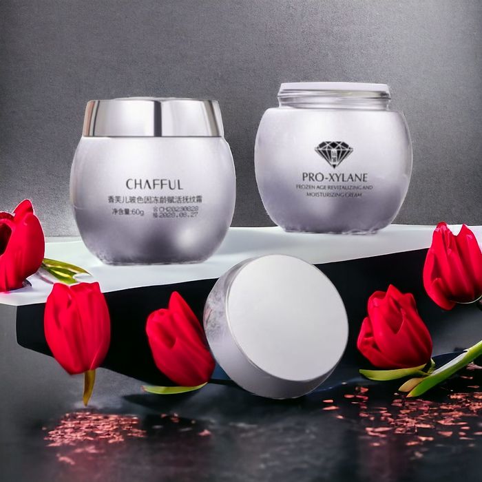 Hit !!! Przeciwzmarszczkowy krem z Pro - Xylane.