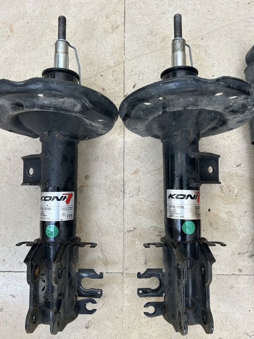 2 jogos de amortecedores Koni F/T com 50.000 kms utilização