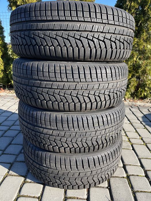 Opony zimowe 215/55/17 Hankook Winter I’cept evo 2