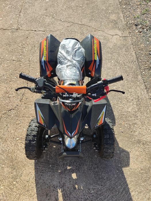Vendo moto 4 Tox criança