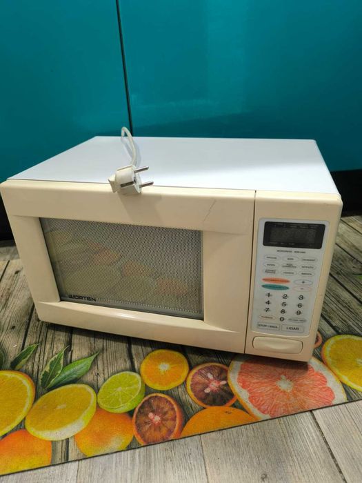 Micro-ondas digital Bom estado