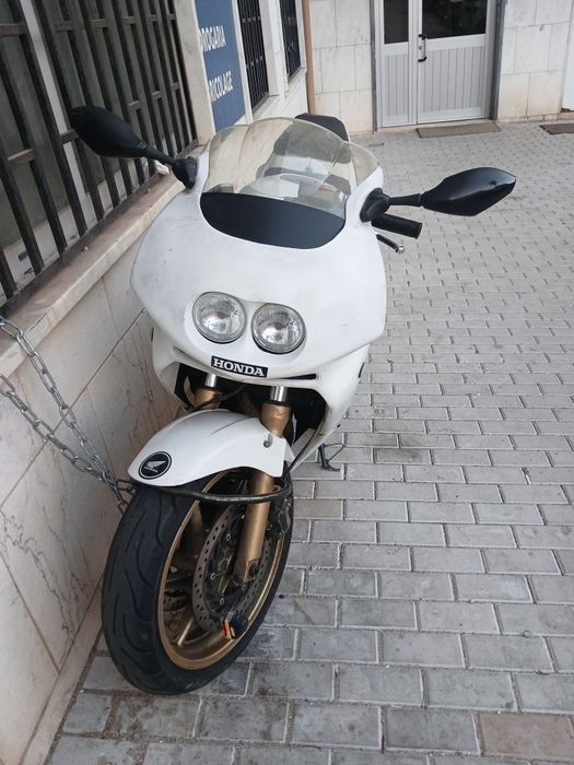 Vendo VFR 750 RC 36 1