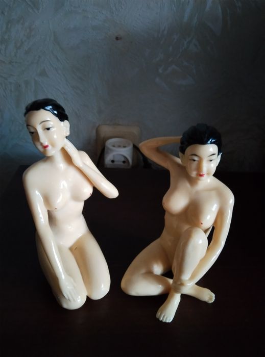 Статуэтка китаянка.