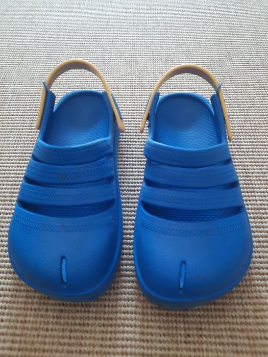 Calçado criança - Crocs