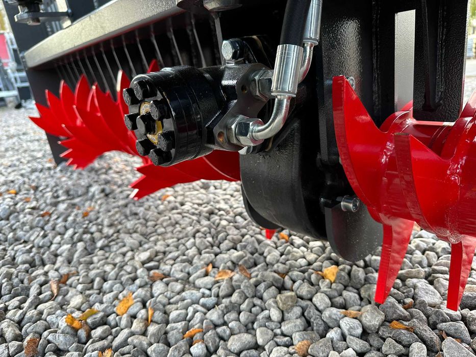 Pług , równiarka pryzmowa, spych do kukurydzy Metal Technik OD RĘKI