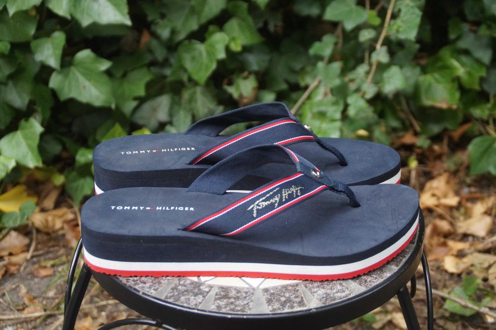 Japonki Tommy Hilfiger roz.42