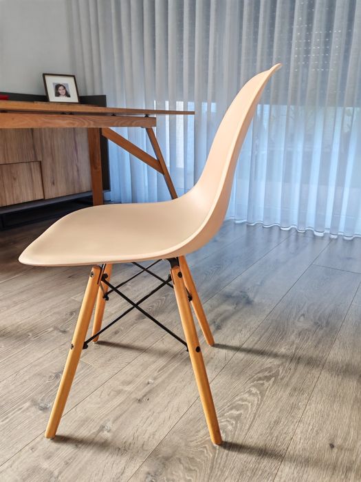 Conjunto cadeiras rosa/toupe