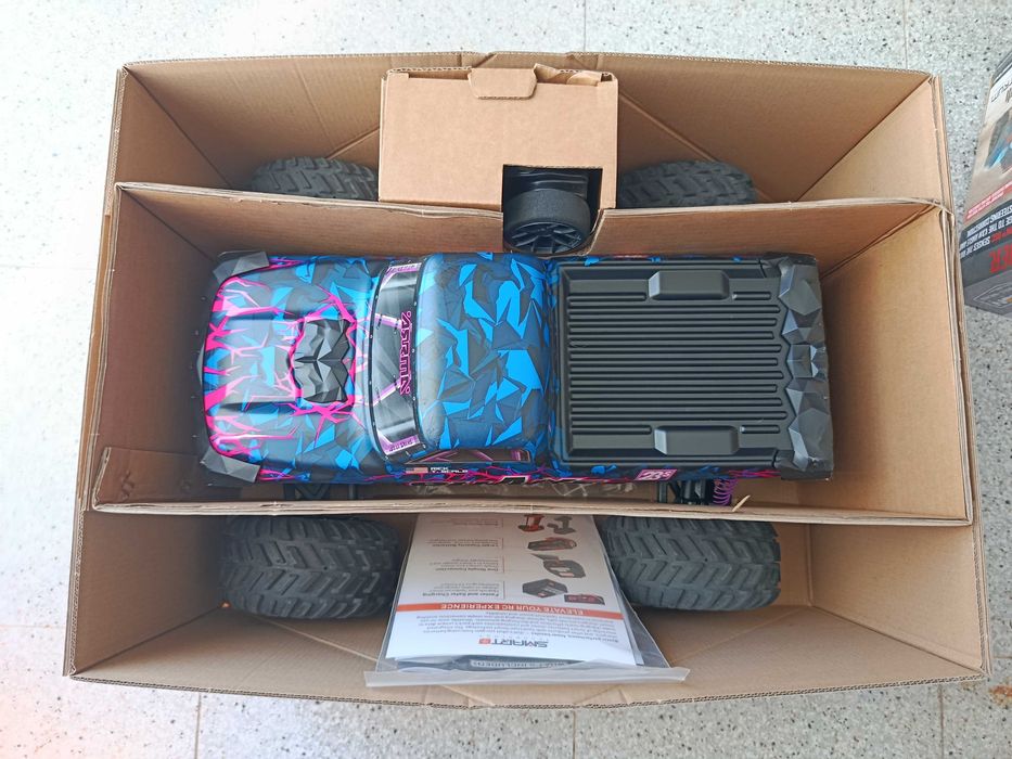 Arrma Quake 223s