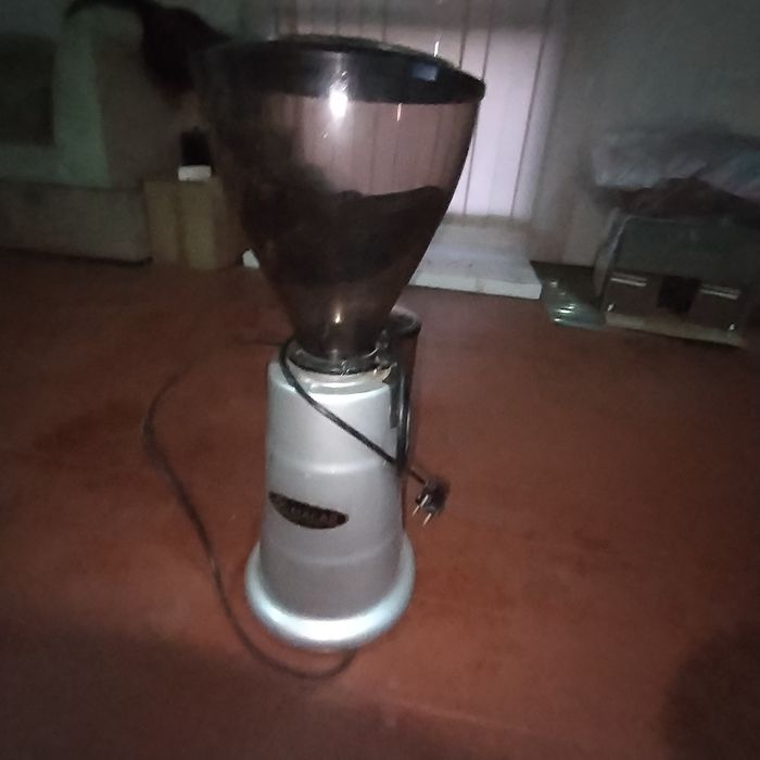 Кофемолка Macap, отличное состояние