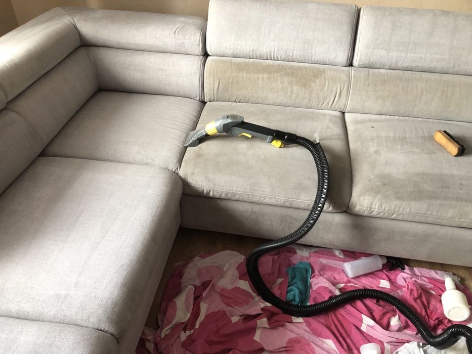 Czyszczenie tapicerki meblowej i samochodowej pranie  dywanów