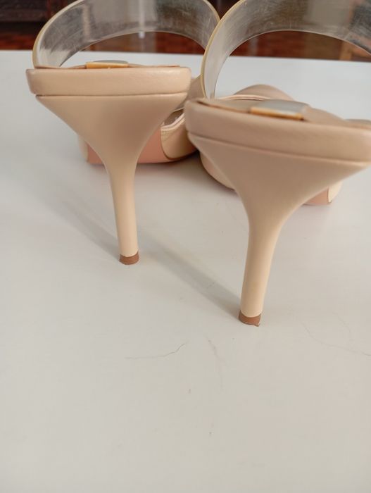 Sapatos 40 Stradivarius