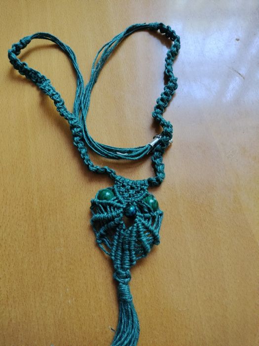 Sowa naszyjnik makrama