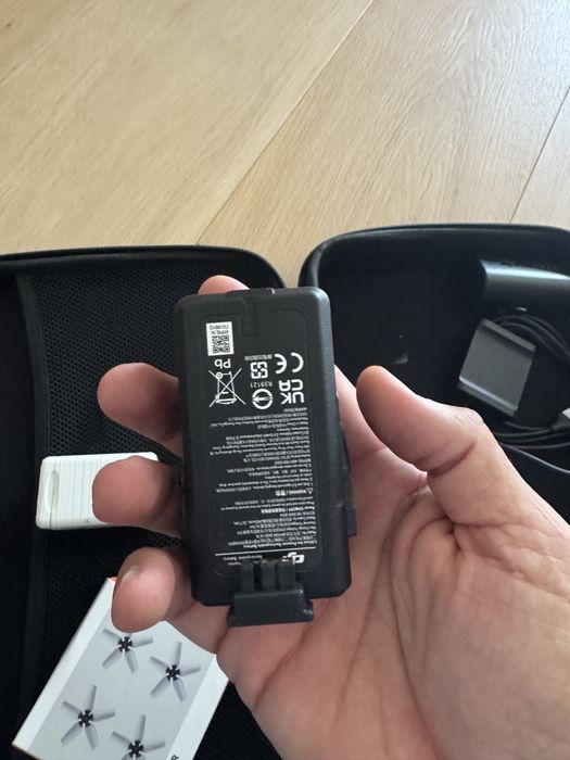 DJI Avata FPV 2 baterias - Goggles 2 + Motion Controller + Extras