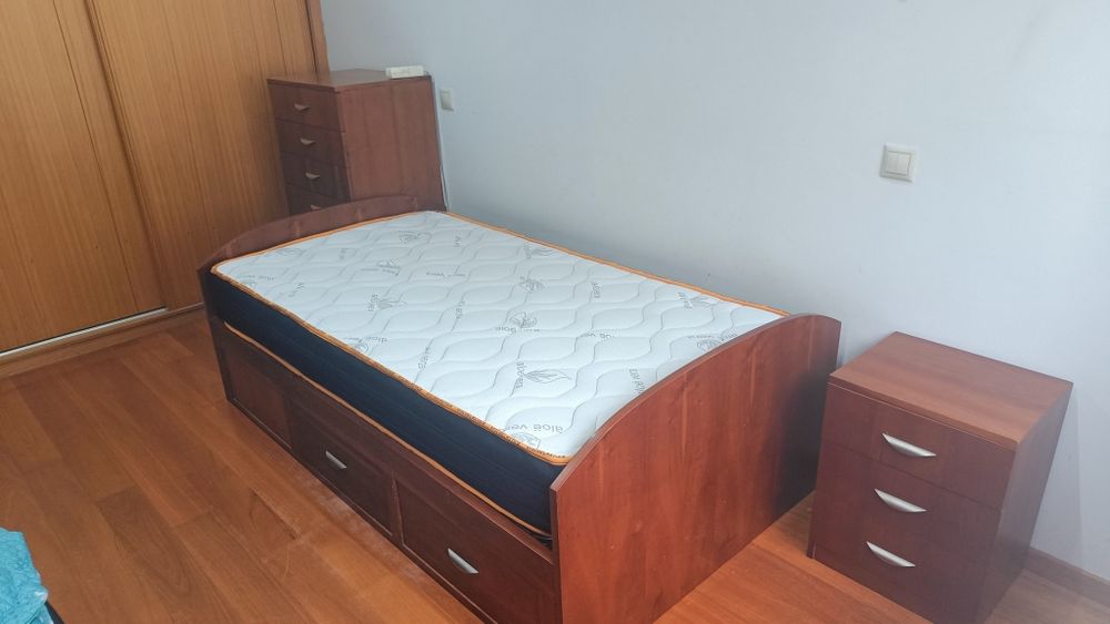 Vendo quarto estúdio