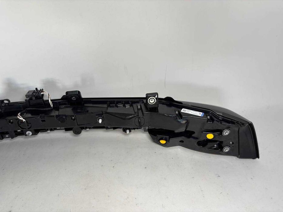 Задний фонарь Tesla Model Y Juniper 2025+