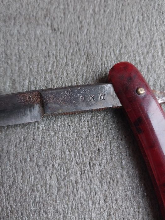 Небезпечна бритва boker