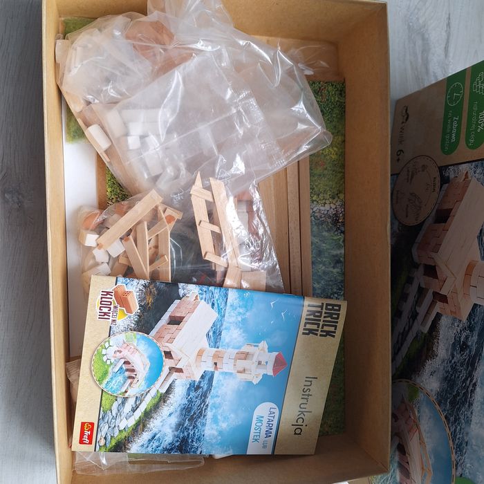 Brick trick trefl Buduj z cegły 2w1