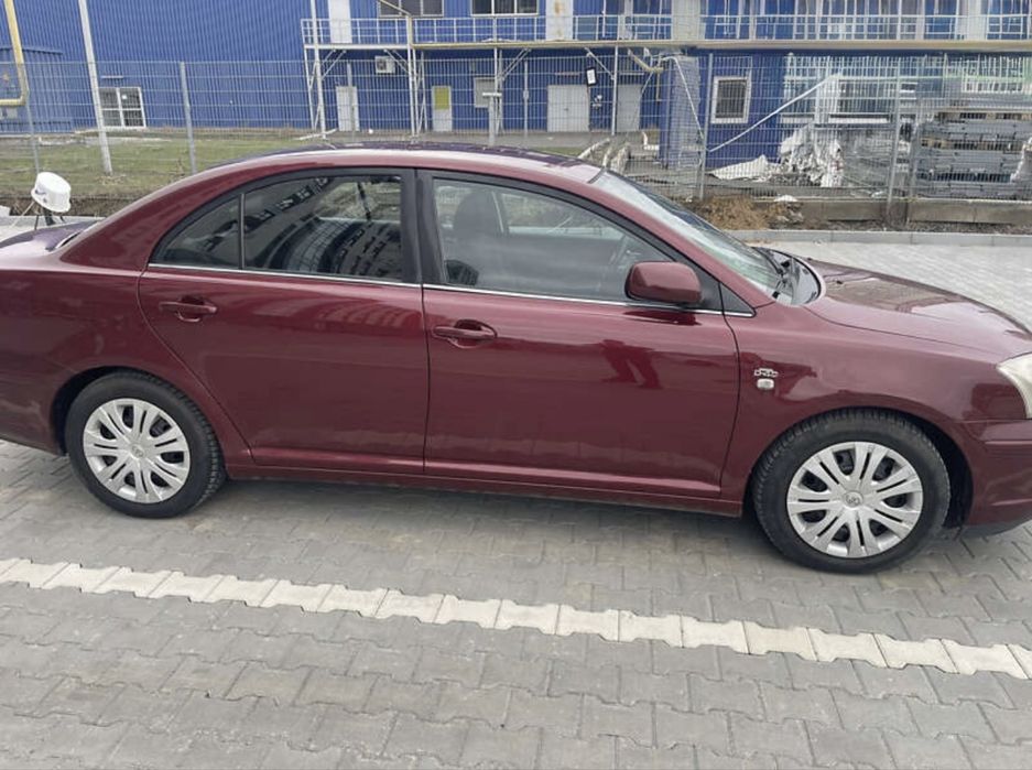 Toyota Avensis 2003